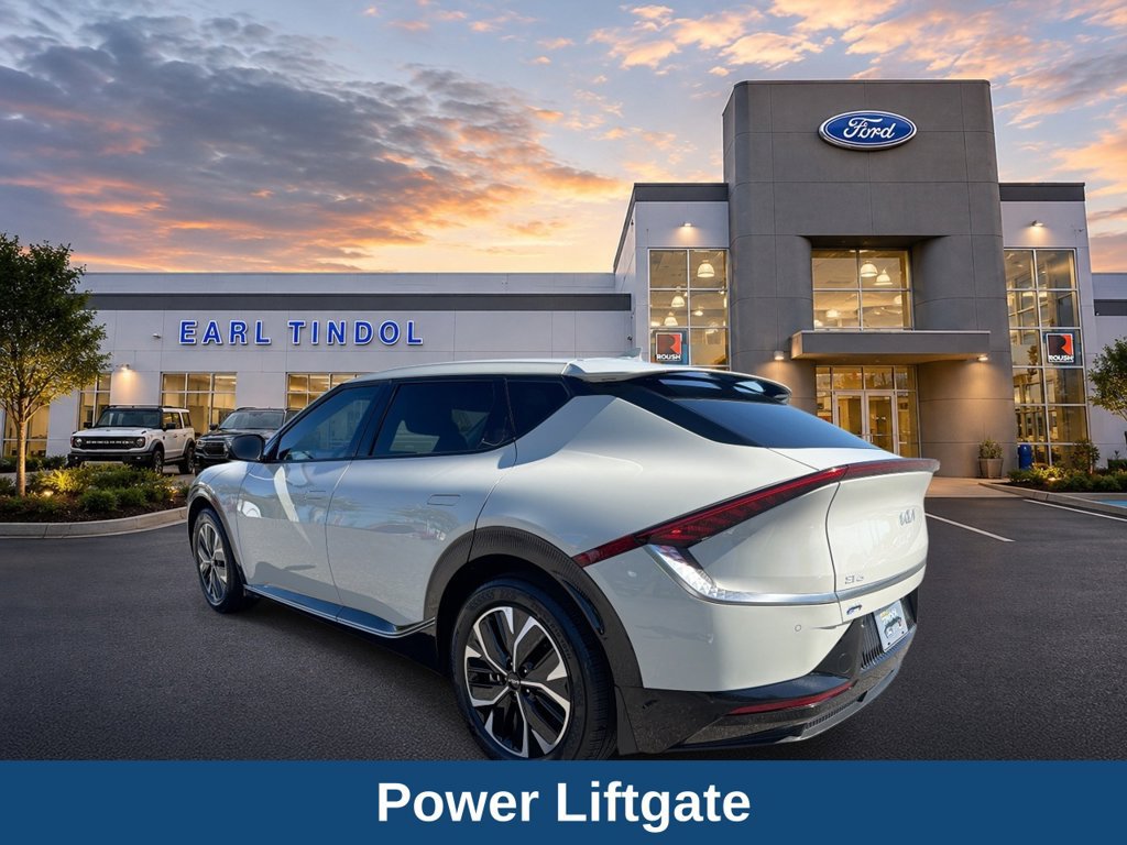 Used 2023 Kia EV6 Wind RWD image 6