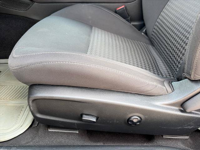 Used 2019 Dodge Challenger GT w/ Blacktop Package RWD image 18