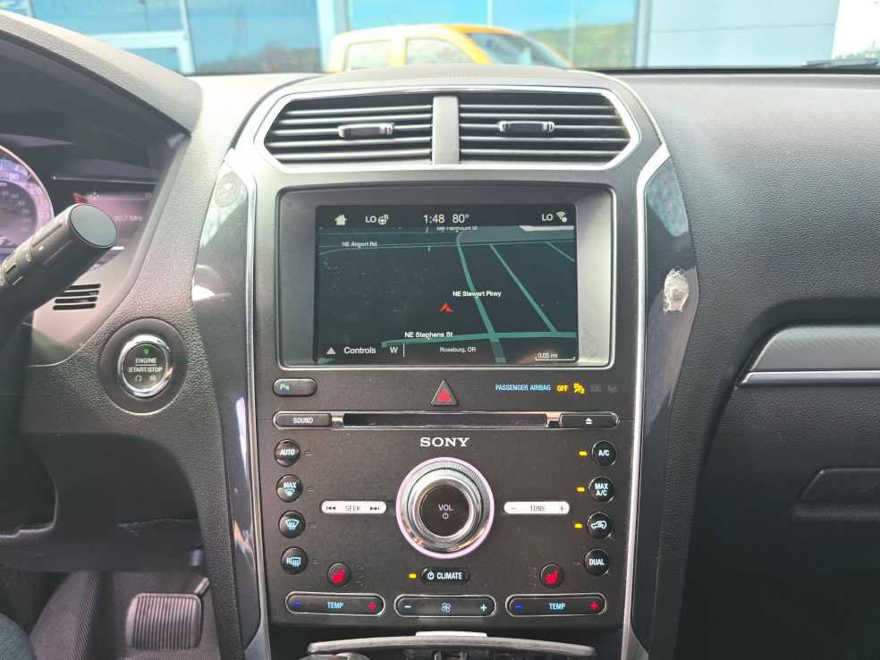 Certified 2018 Ford Explorer Sport image 13