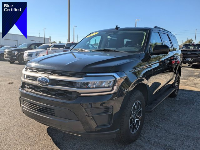 Certified 2024 Ford Expedition XLT image 1