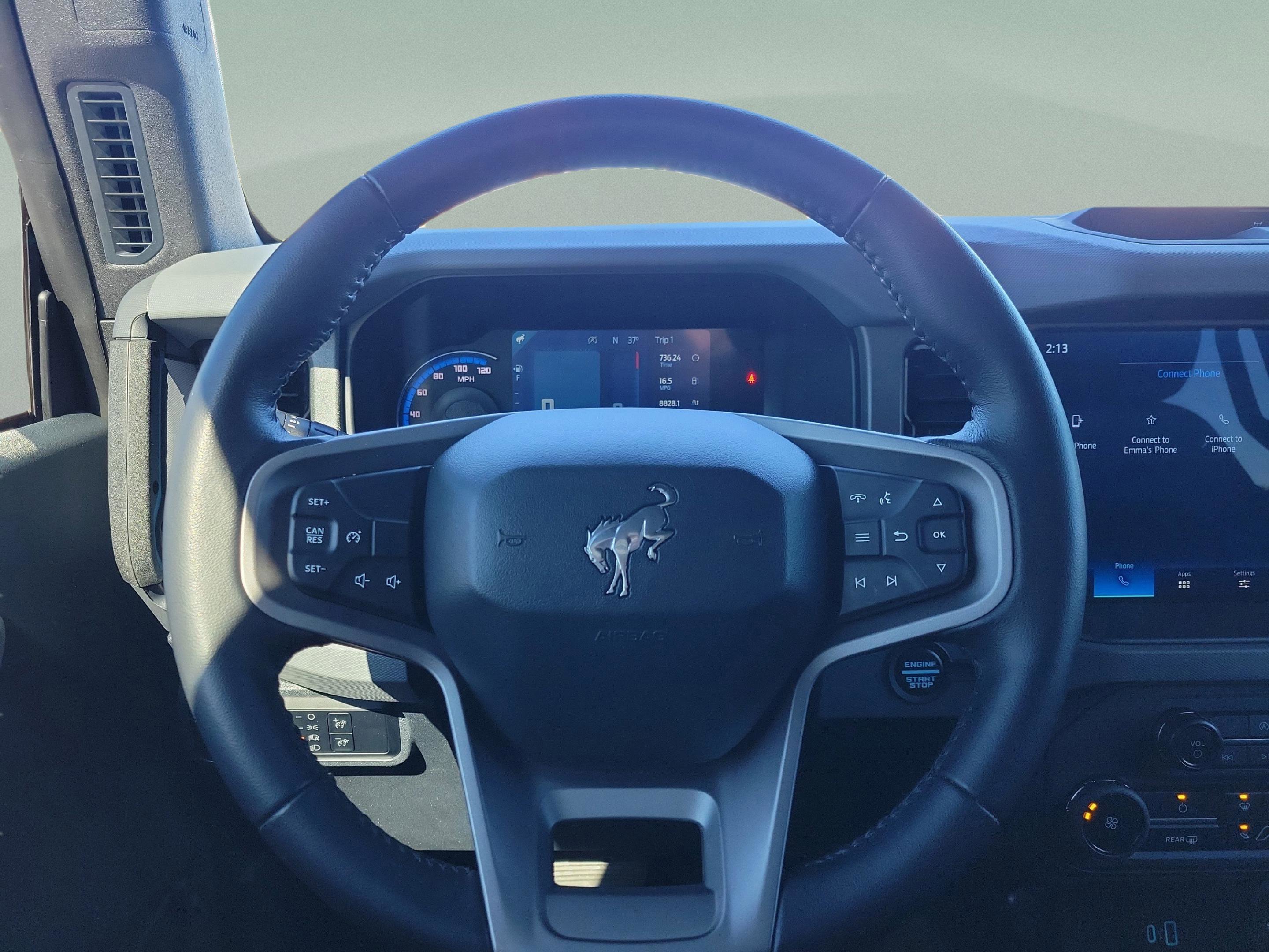 Certified 2024 Ford Bronco Black Diamond image 10