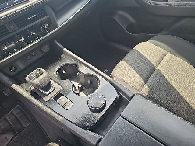 Used 2024 Nissan Rogue SV AWD/4WD image 24