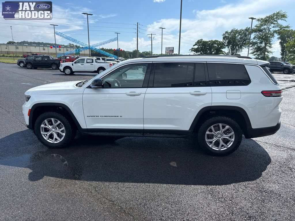 Used 2022 Jeep Grand Cherokee L Limited AWD/4WD image 3