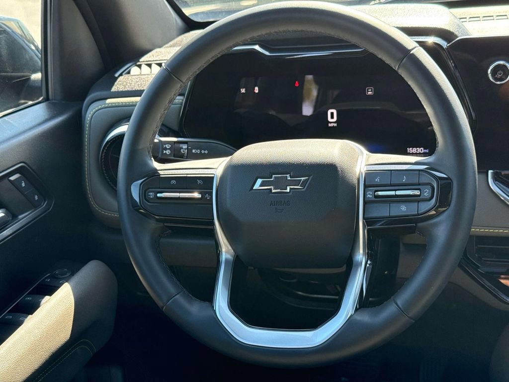 Used 2024 Chevrolet Colorado ZR2 w/ Technology Package image 14