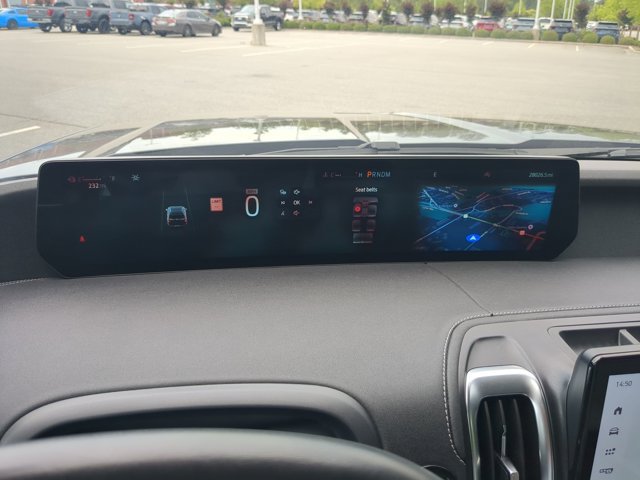 Certified 2025 Ford Expedition Platinum w/ Driver's Package AWD/4WD image 34