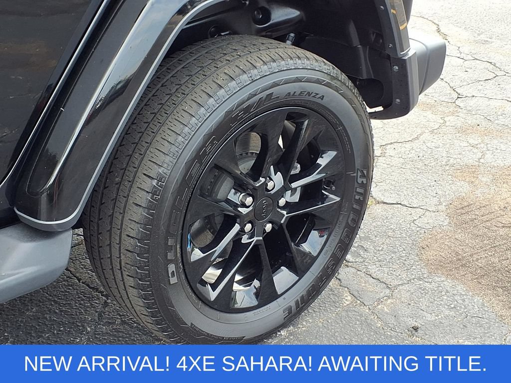 Used 2023 Jeep Wrangler Unlimited Sahara w/ Cold Weather Group AWD/4WD image 23