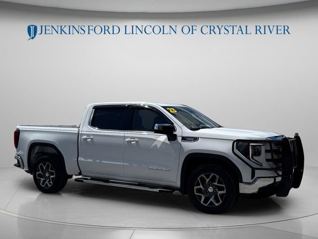 Used 2023 GMC Sierra 1500 SLE RWD image 2