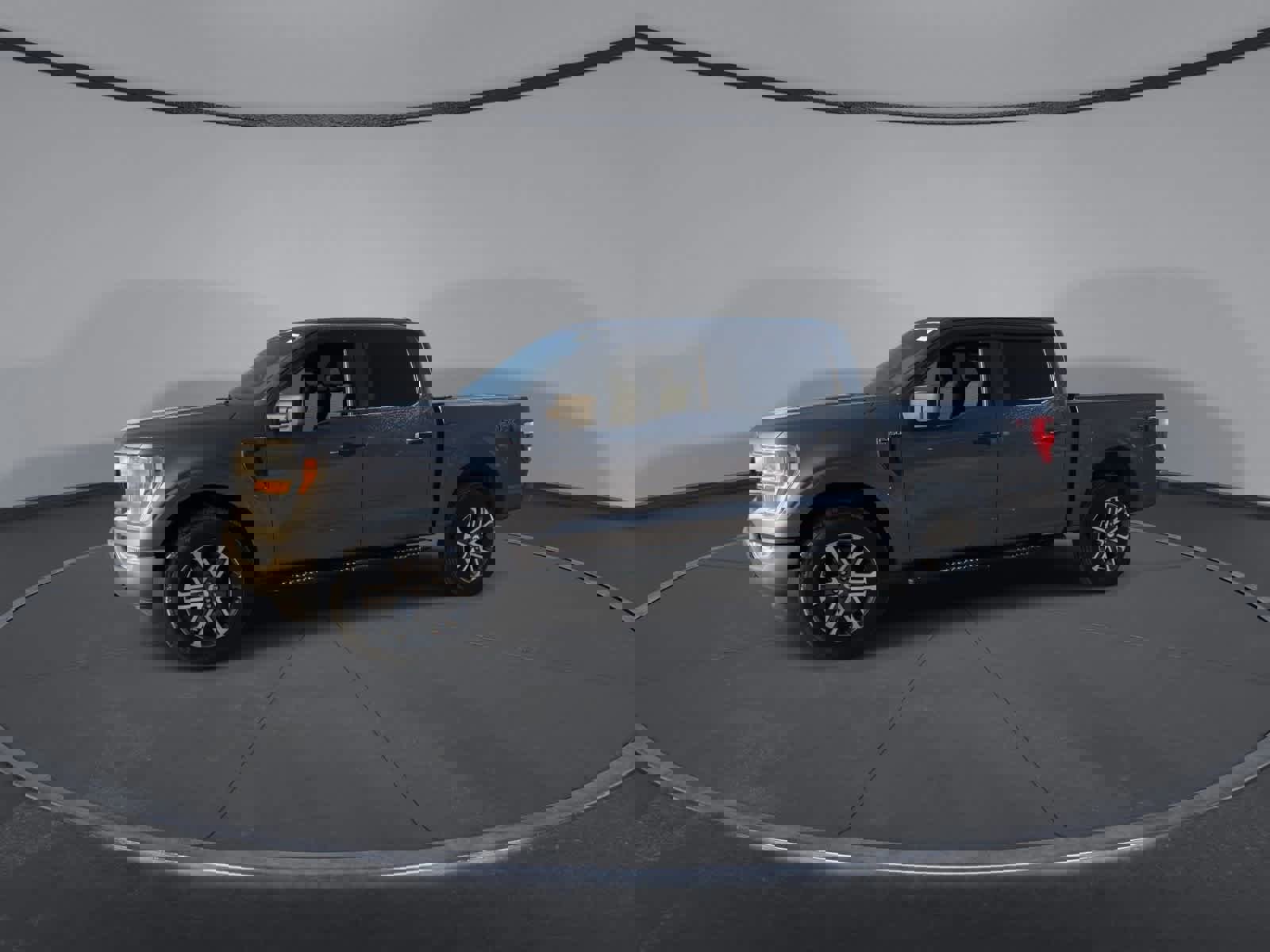 Certified 2022 Ford F150 XL w/ STX Appearance Package image 9