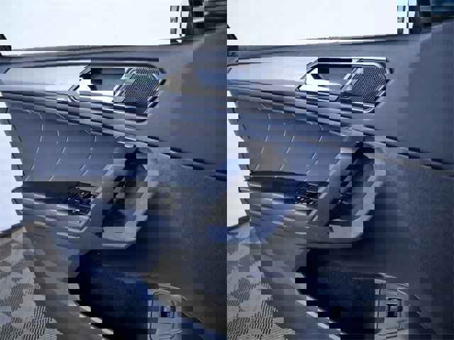 Used 2022 Volkswagen Tiguan SE image 26