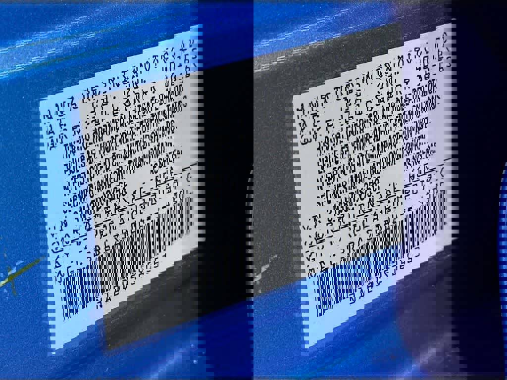 Used 2025 Nissan Sentra SR w/ SR Premium Package image 25