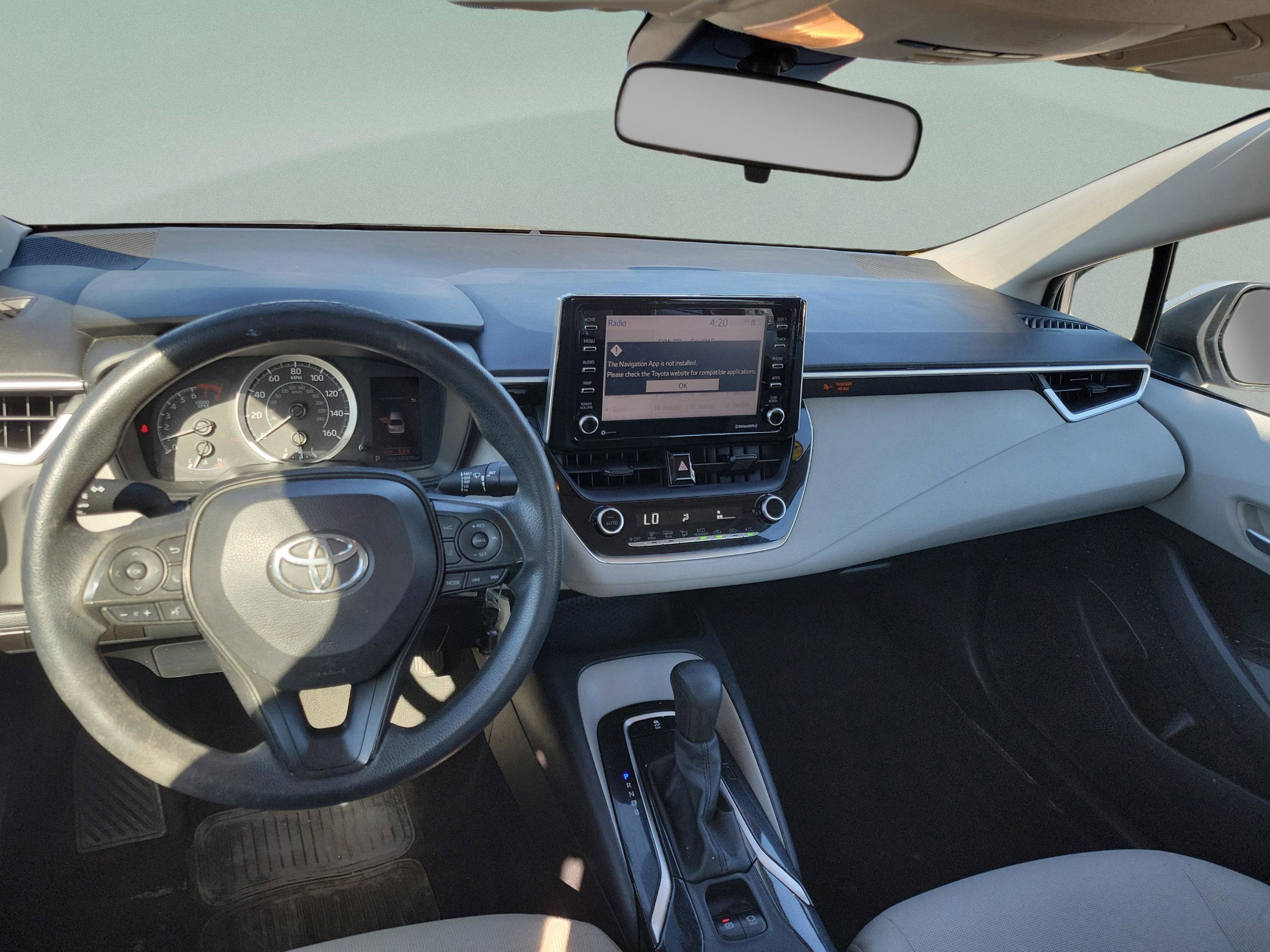 Used 2021 Toyota Corolla LE image 20