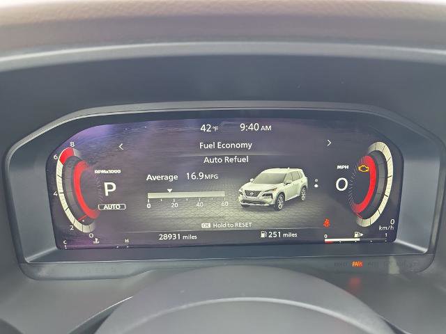 Used 2023 Nissan Rogue Platinum w/ Platinum Premium Package AWD/4WD image 28