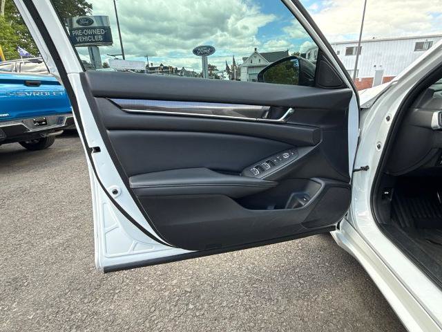 Used 2022 Honda Accord Sport image 13