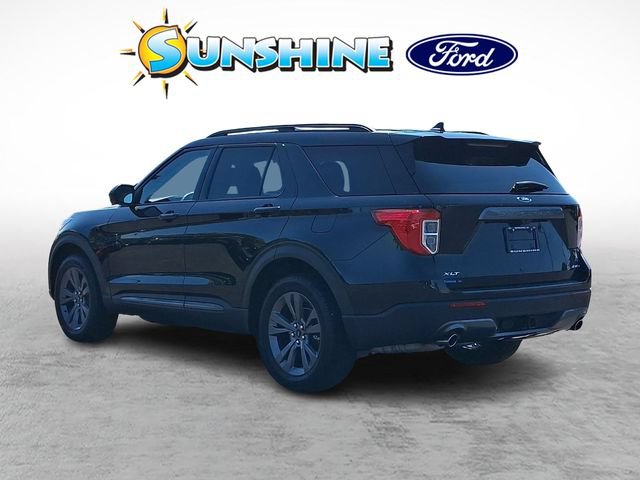Certified 2023 Ford Explorer XLT w/ Equipment Group 202A AWD/4WD image 4