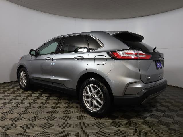 Certified 2023 Ford Edge SEL w/ Convenience Package image 2