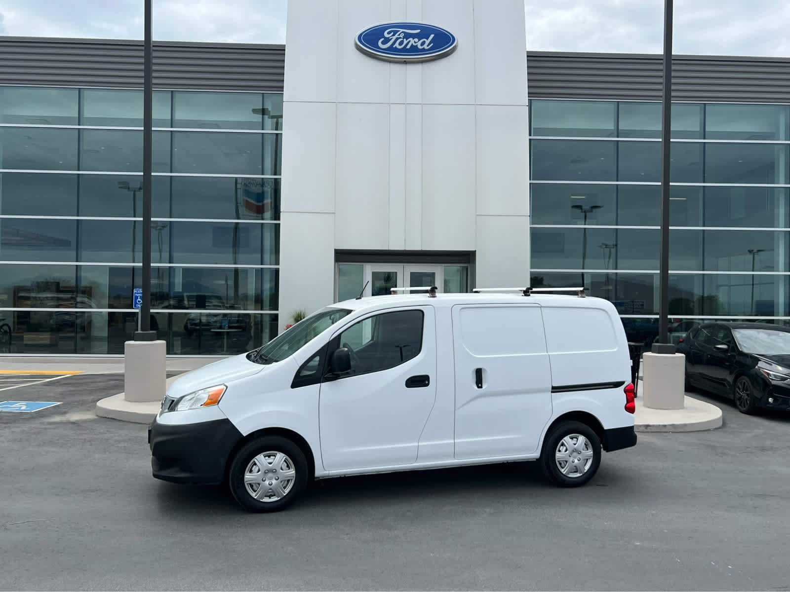 Used 2017 Nissan NV200 S w/ Cruise Control Package FWD image 1