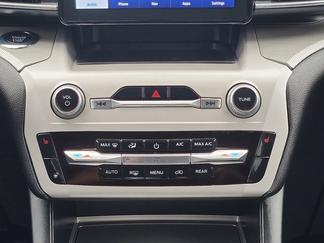 Certified 2023 Ford Explorer XLT w/ Equipment Group 202A AWD/4WD image 17