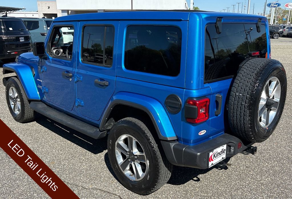 Used 2022 Jeep Wrangler Unlimited Sahara w/ Cold Weather Group AWD/4WD image 27