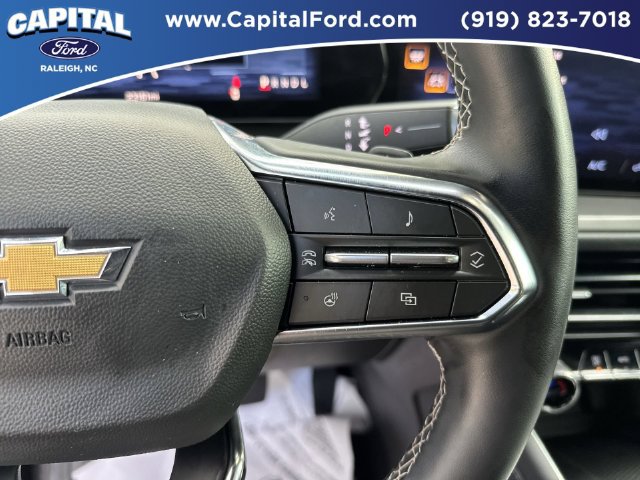 Used 2026 Chevrolet Traverse LT FWD image 23