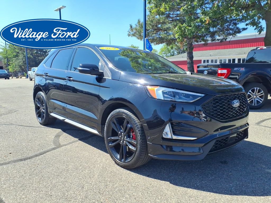 Certified 2021 Ford Edge ST w/ Equipment Group 401A AWD/4WD image 4
