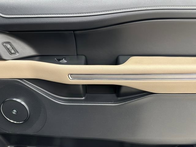 Certified 2024 Ford Expedition Max Limited image 12