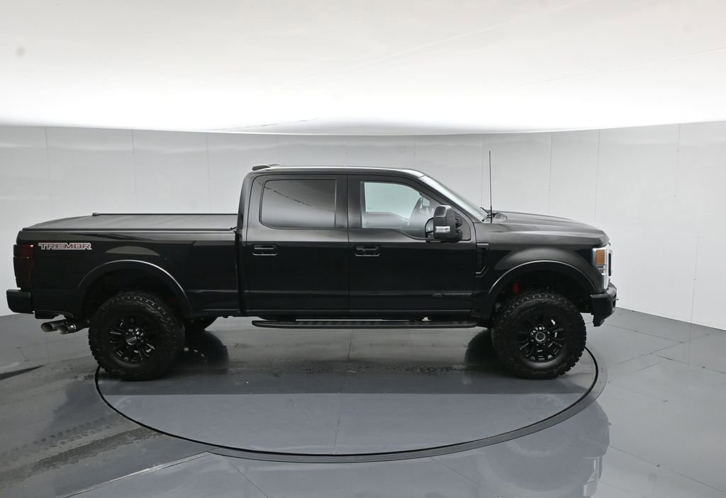 Certified 2022 Ford F250 Platinum w/ Tremor Off-Road Package image 11