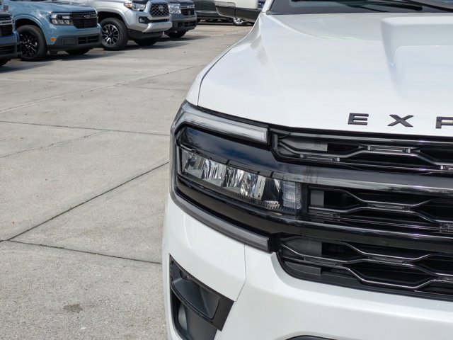 Certified 2022 Ford Expedition Max Limited image 9