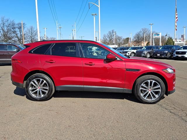Used 2020 Jaguar F-PACE Premium image 5