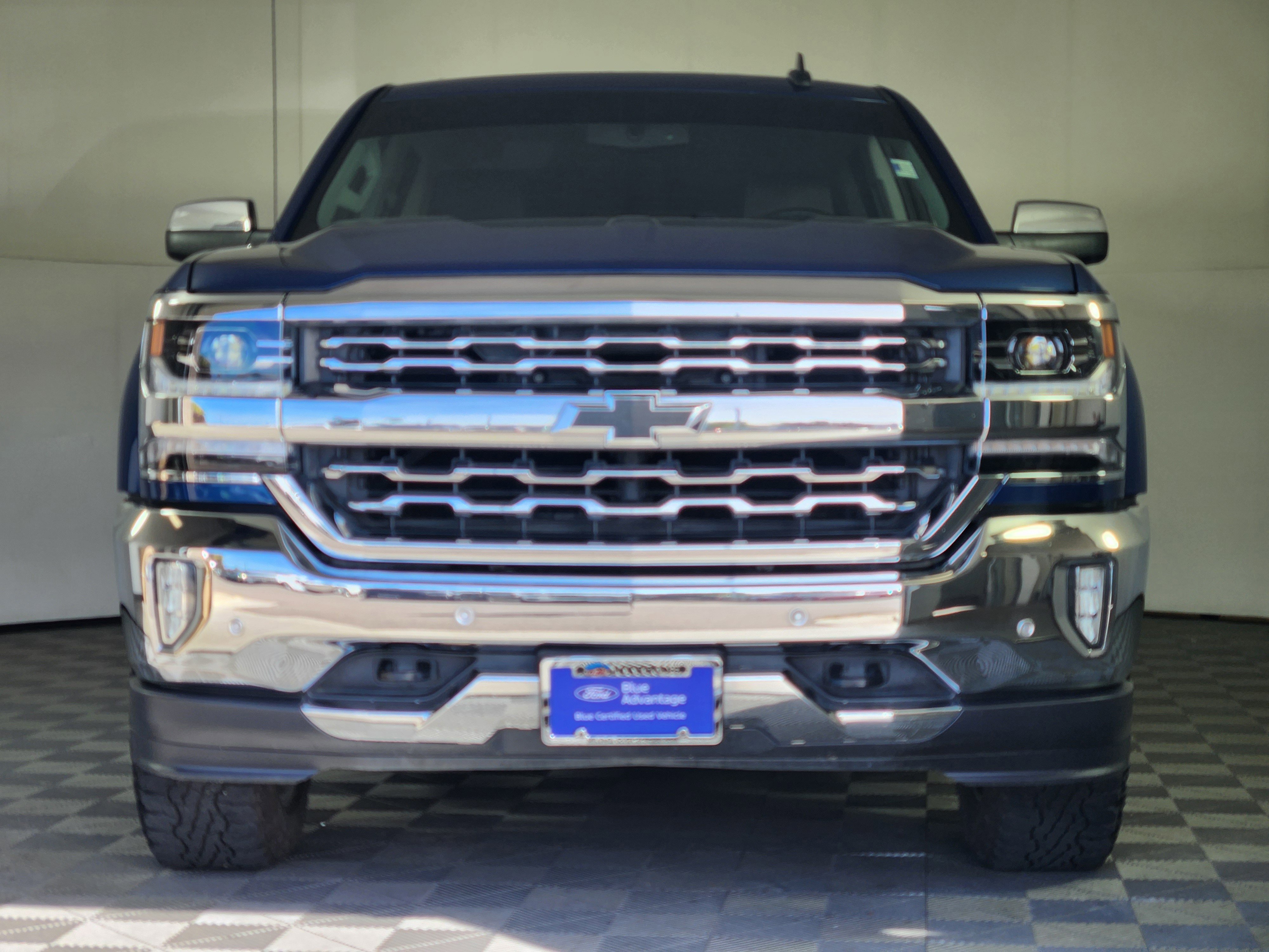 Used 2018 Chevrolet Silverado 1500 LTZ w/ Sport Package image 8