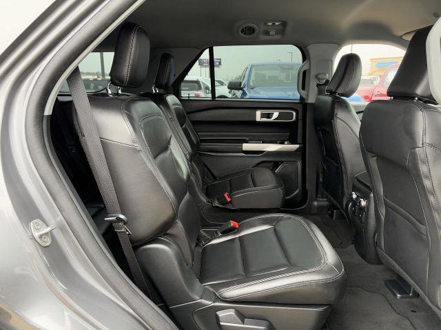 Certified 2022 Ford Explorer XLT w/ Equipment Group 202A image 28