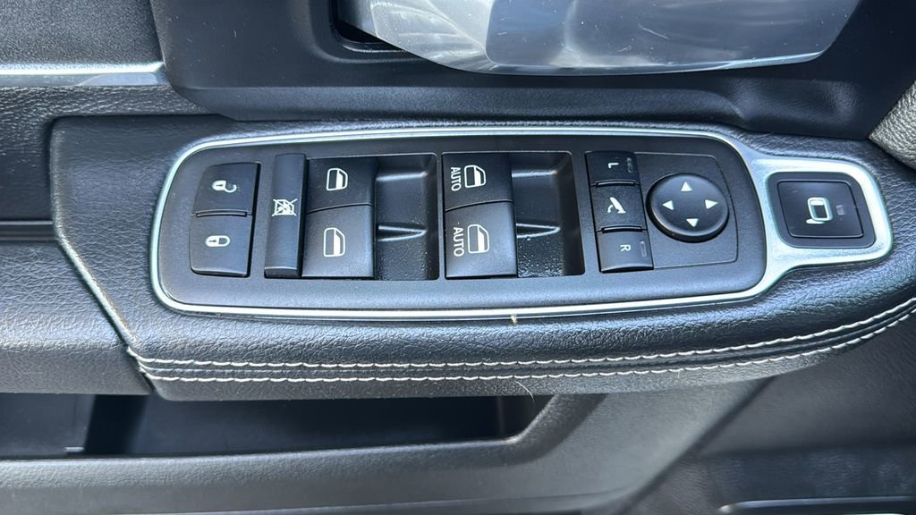 Used 2022 RAM 3500 Laramie image 22