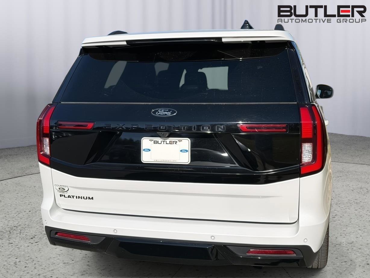 Certified 2025 Ford Expedition Platinum w/ Stealth Appearance Package AWD/4WD image 9