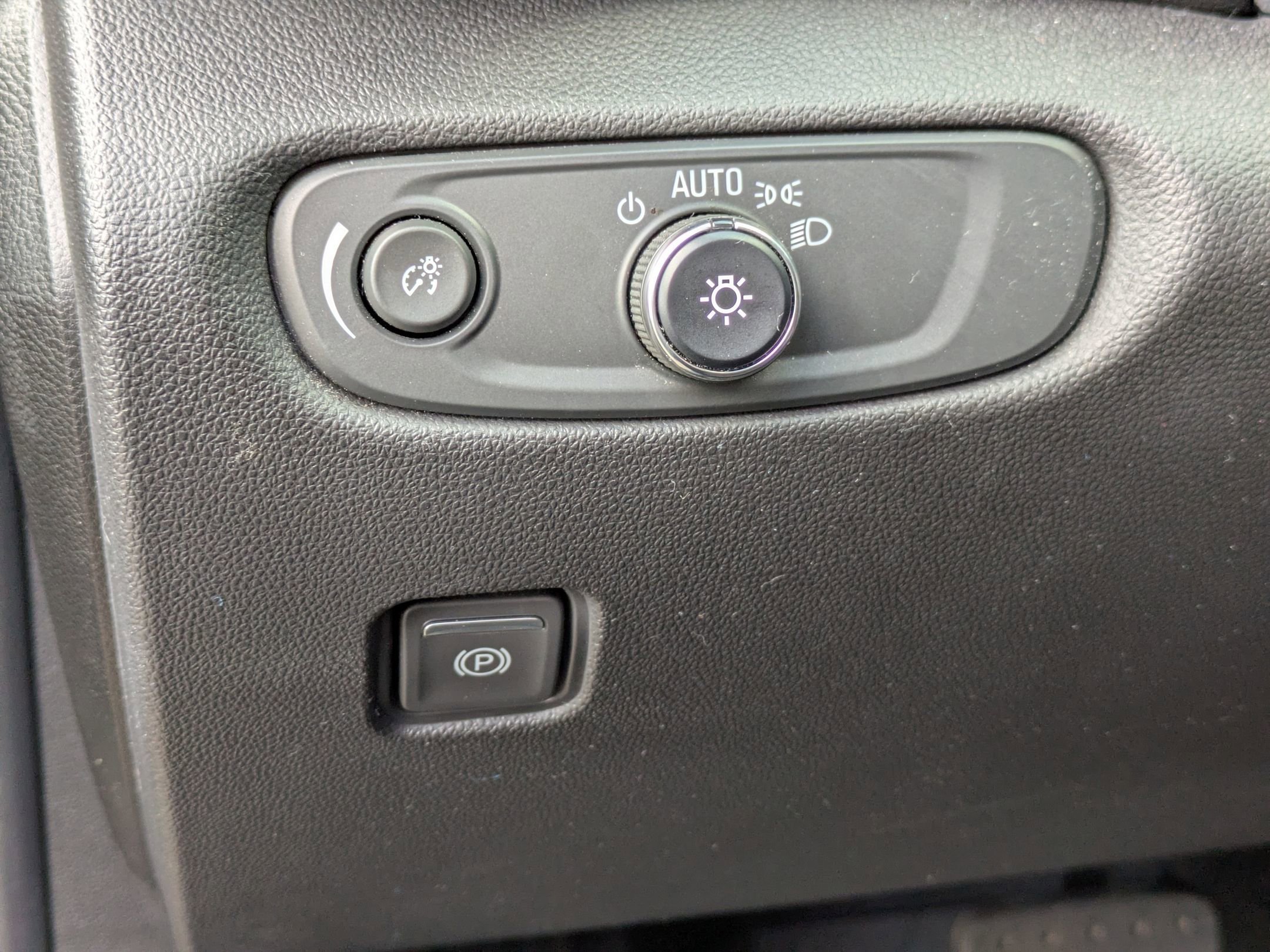 Used 2022 Chevrolet Blazer LT image 14