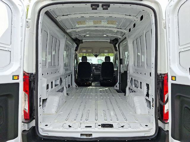Certified 2023 Ford Transit 250 Medium Roof RWD image 28