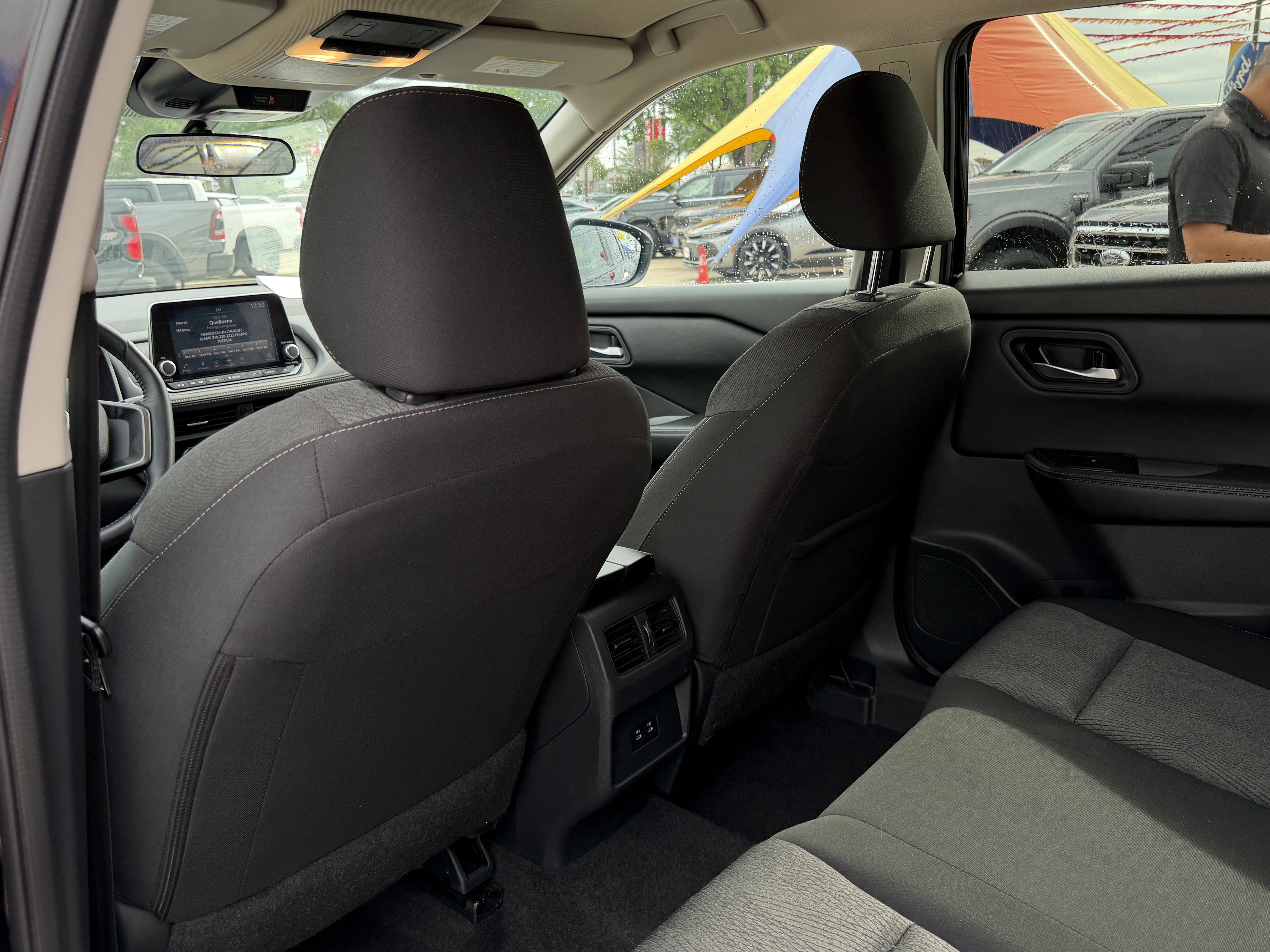 Used 2025 Nissan Rogue SV AWD/4WD image 14