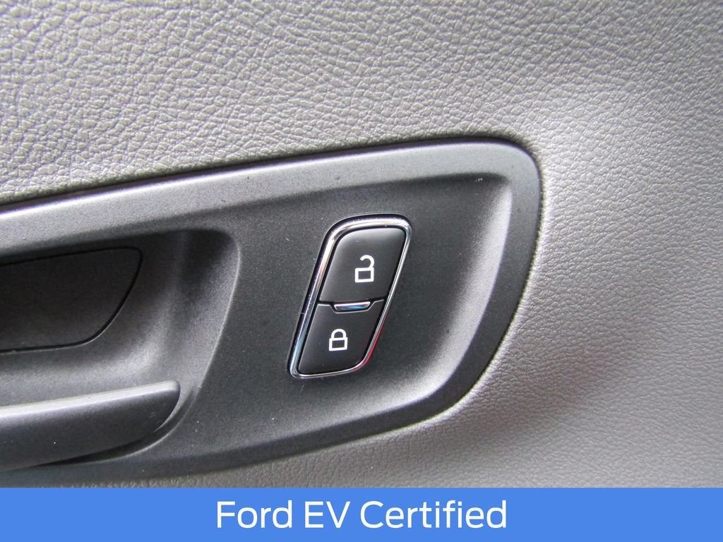 Certified 2024 Ford E-Transit Low Roof RWD image 30