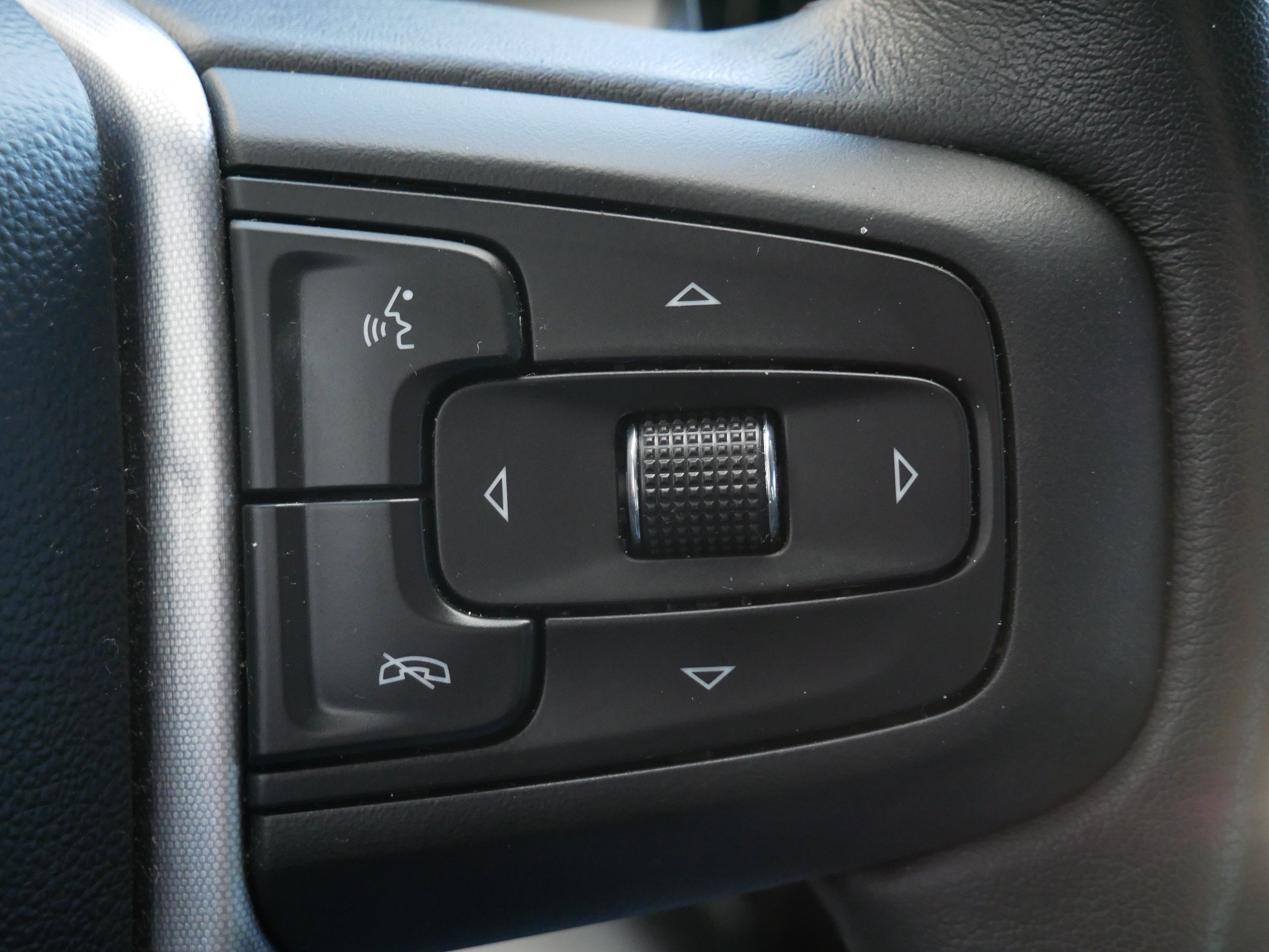 Used 2022 GMC Sierra 1500 Elevation AWD/4WD image 18