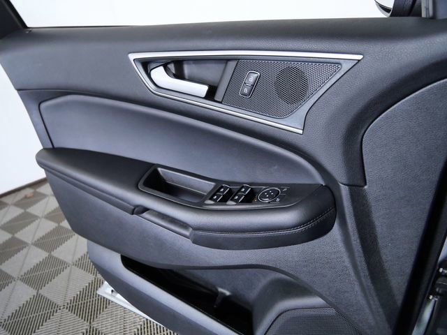 Certified 2024 Ford Edge SEL w/ Convenience Package image 27