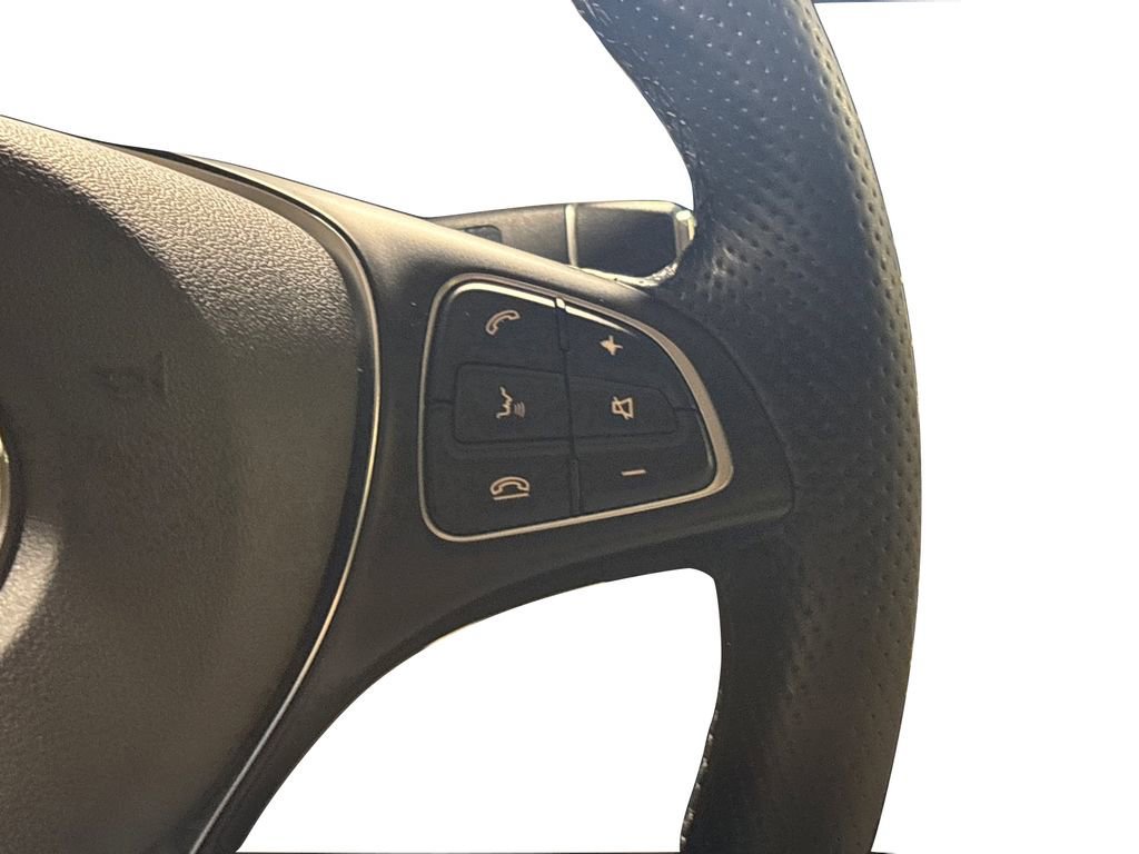 Used 2019 Mercedes-Benz GLC 300 4MATIC image 34