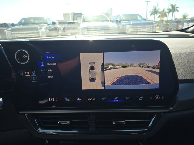 Used 2024 Chevrolet Equinox EV RS w/ Active Safety Package 3 FWD image 40