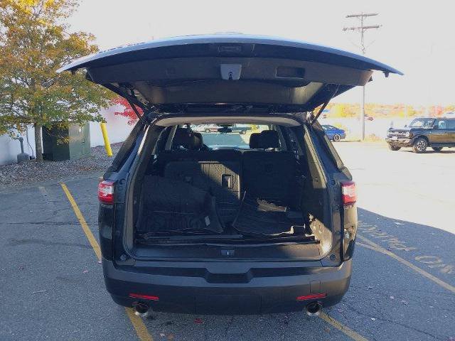 Used 2019 Chevrolet Traverse LS w/ LPO, Floor Liner Package AWD/4WD image 25
