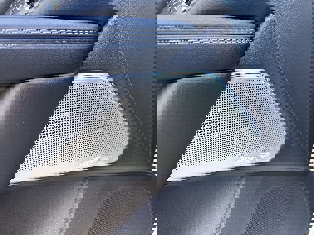 Used 2017 INFINITI Q60 w/ Cargo Package AWD/4WD image 14