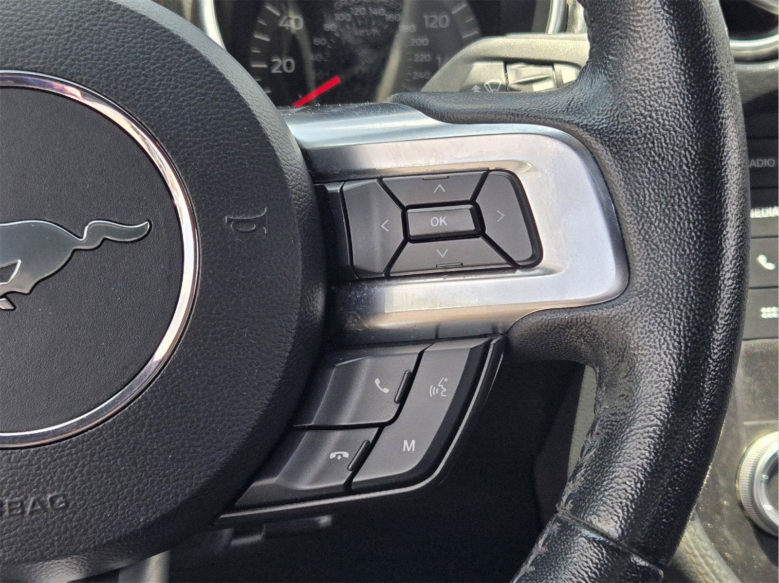 Certified 2019 Ford Mustang Coupe RWD image 27