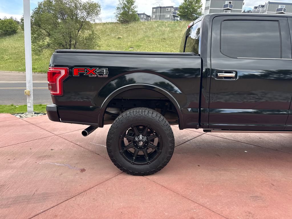 Certified 2017 Ford F150 Platinum w/ Equipment Group 701A Luxury AWD/4WD image 33
