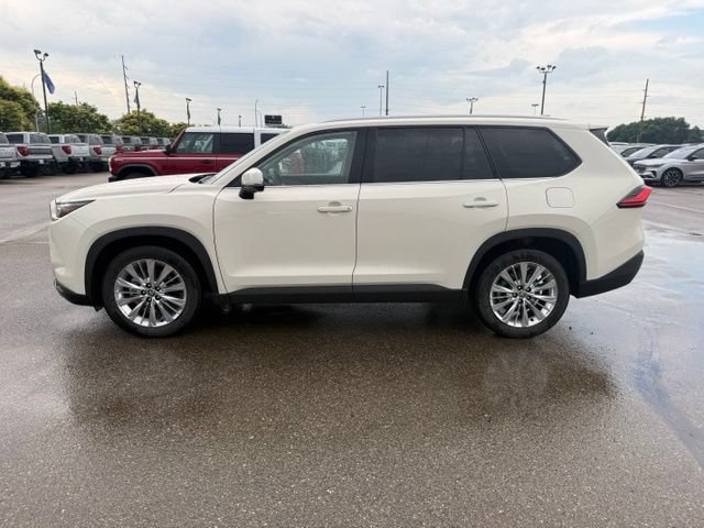 Used 2024 Toyota Grand Highlander AWD image 7
