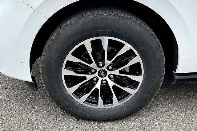 Certified 2025 Ford Expedition Max Platinum AWD/4WD image 6