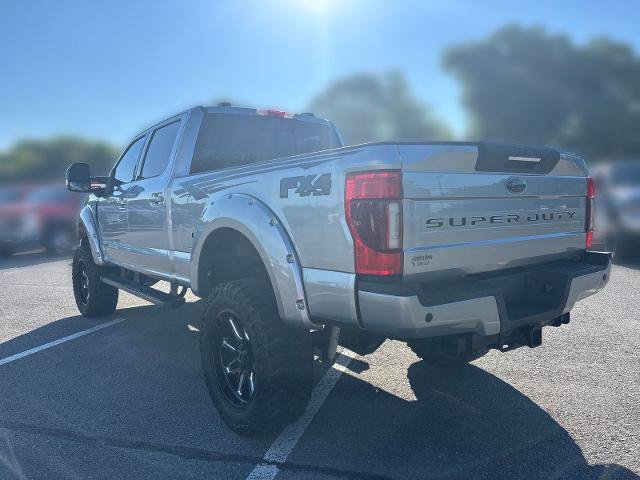 Certified 2022 Ford F250 Lariat w/ Black Appearance Package AWD/4WD image 2