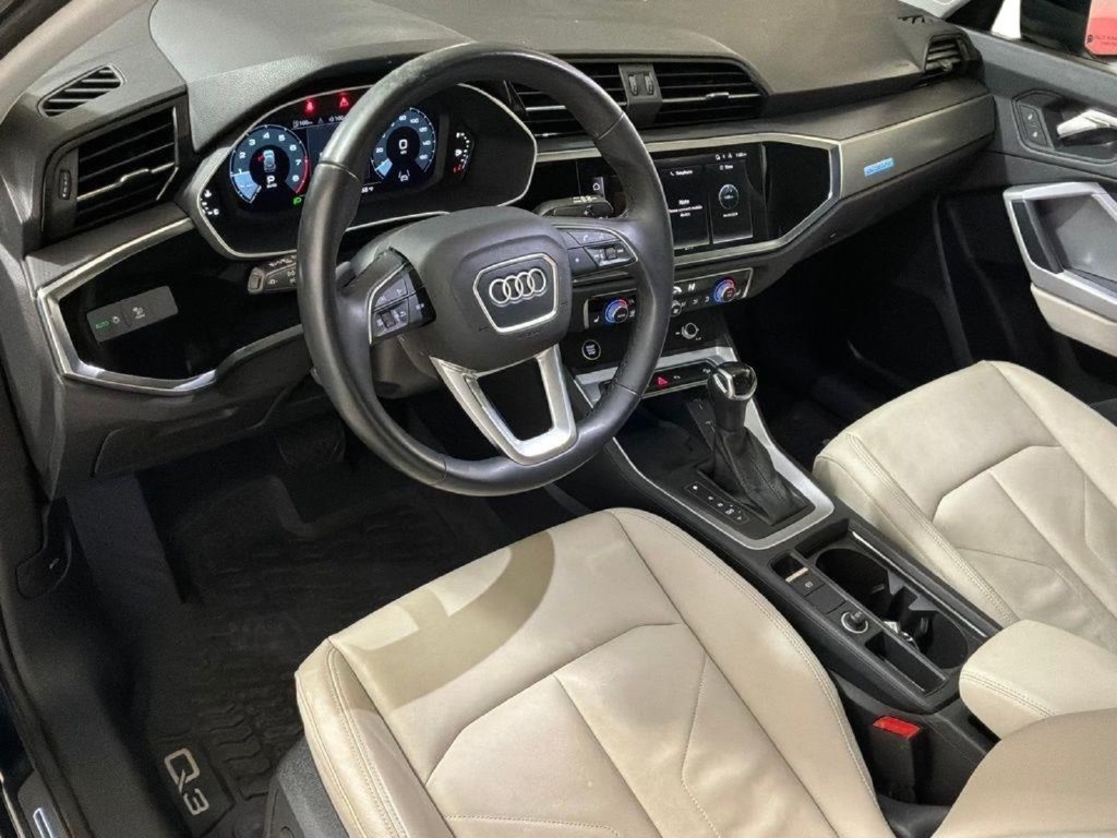 Used 2023 Audi Q3 2.0T Premium Plus w/ Premium Plus Package AWD/4WD image 17