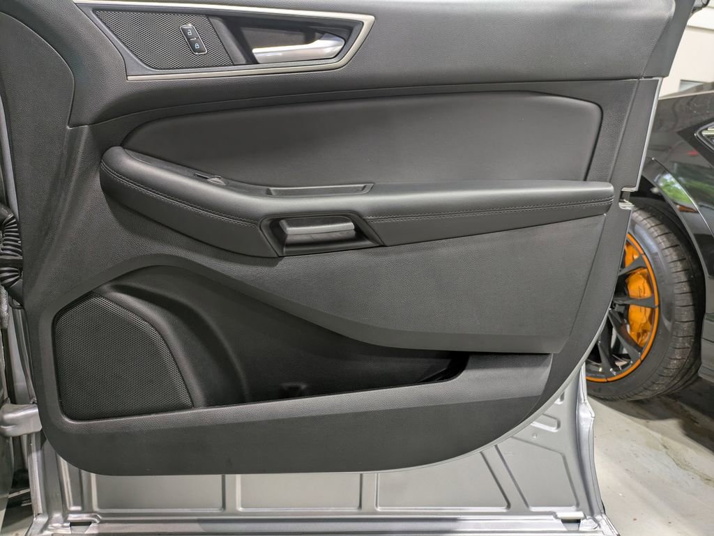 Certified 2024 Ford Edge SEL w/ Convenience Package AWD/4WD image 30