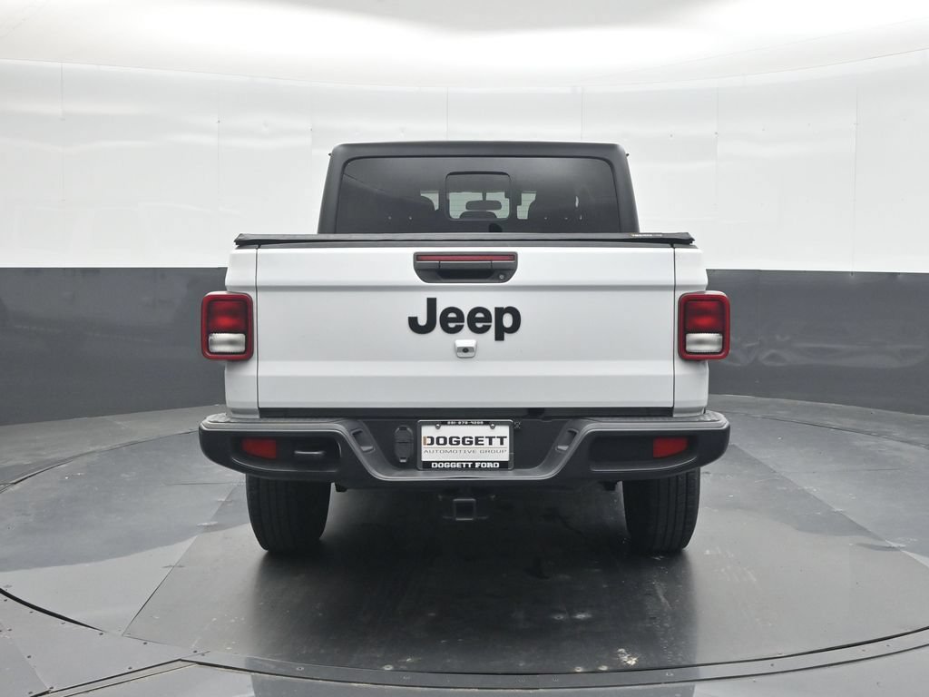 Used 2023 Jeep Gladiator Sport AWD/4WD image 17